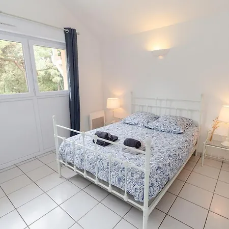 Maison A 100m - A Pied - 5 Pers *