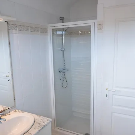 Maison A 100m - A Pied - 5 Pers Prázdninový dům