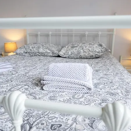 Maison A 100m - A Pied - 5 Pers Prázdninový dům